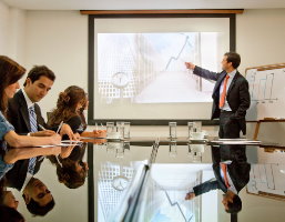 哪些職工福利事項應召開委員會議審議？